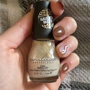 sinful colors strike a pose